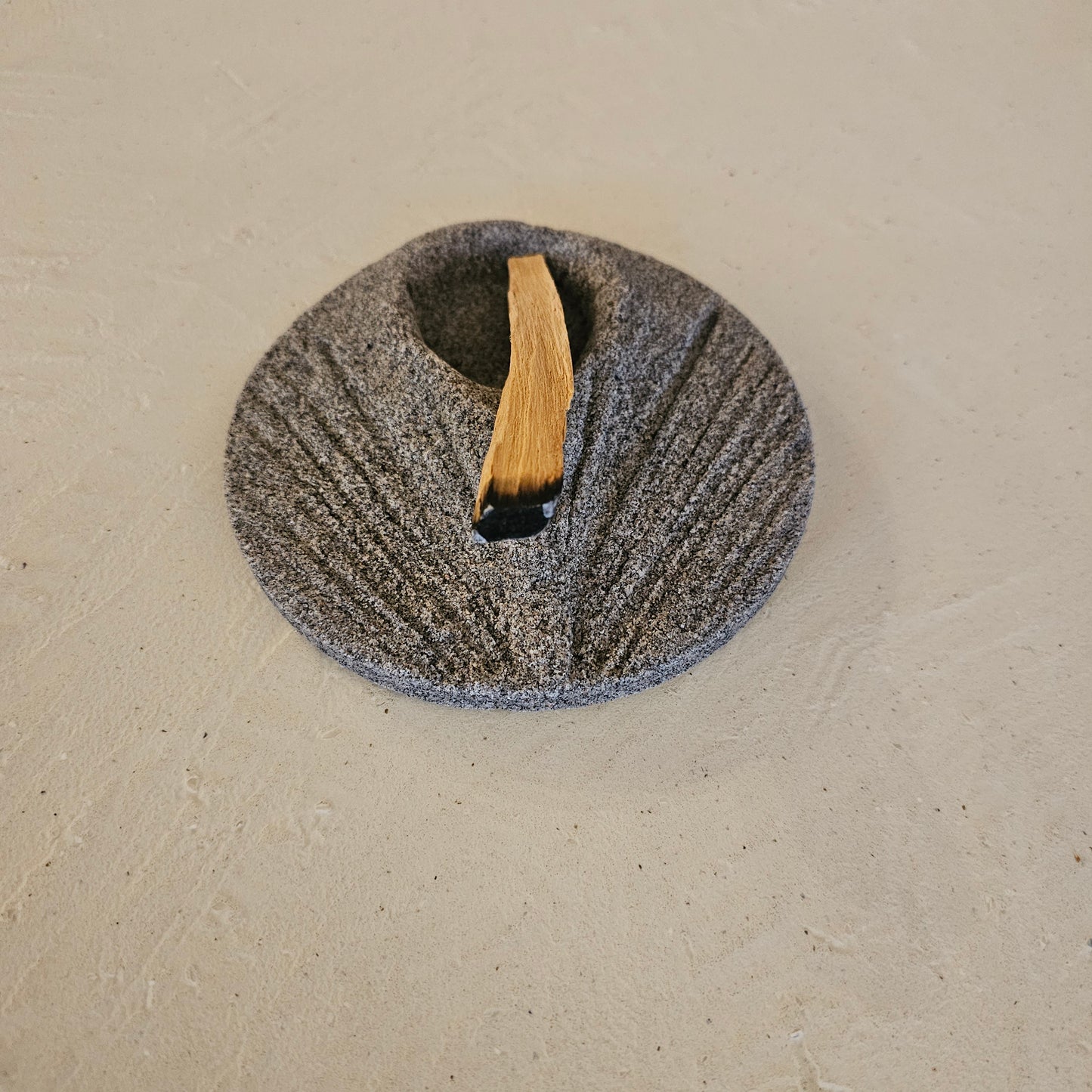 BALANCE INCENSE HOLDER