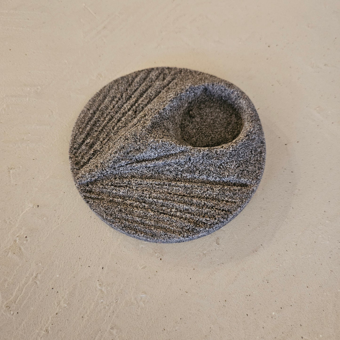 BALANCE INCENSE HOLDER