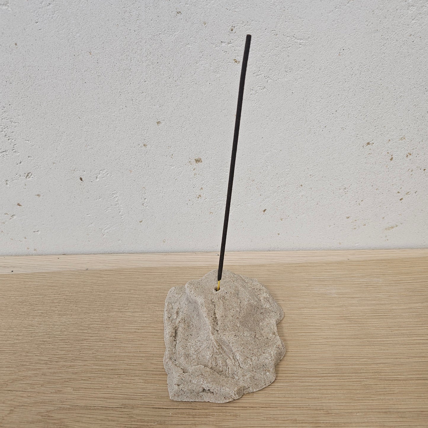 BALANCE INCENSE HOLDER
