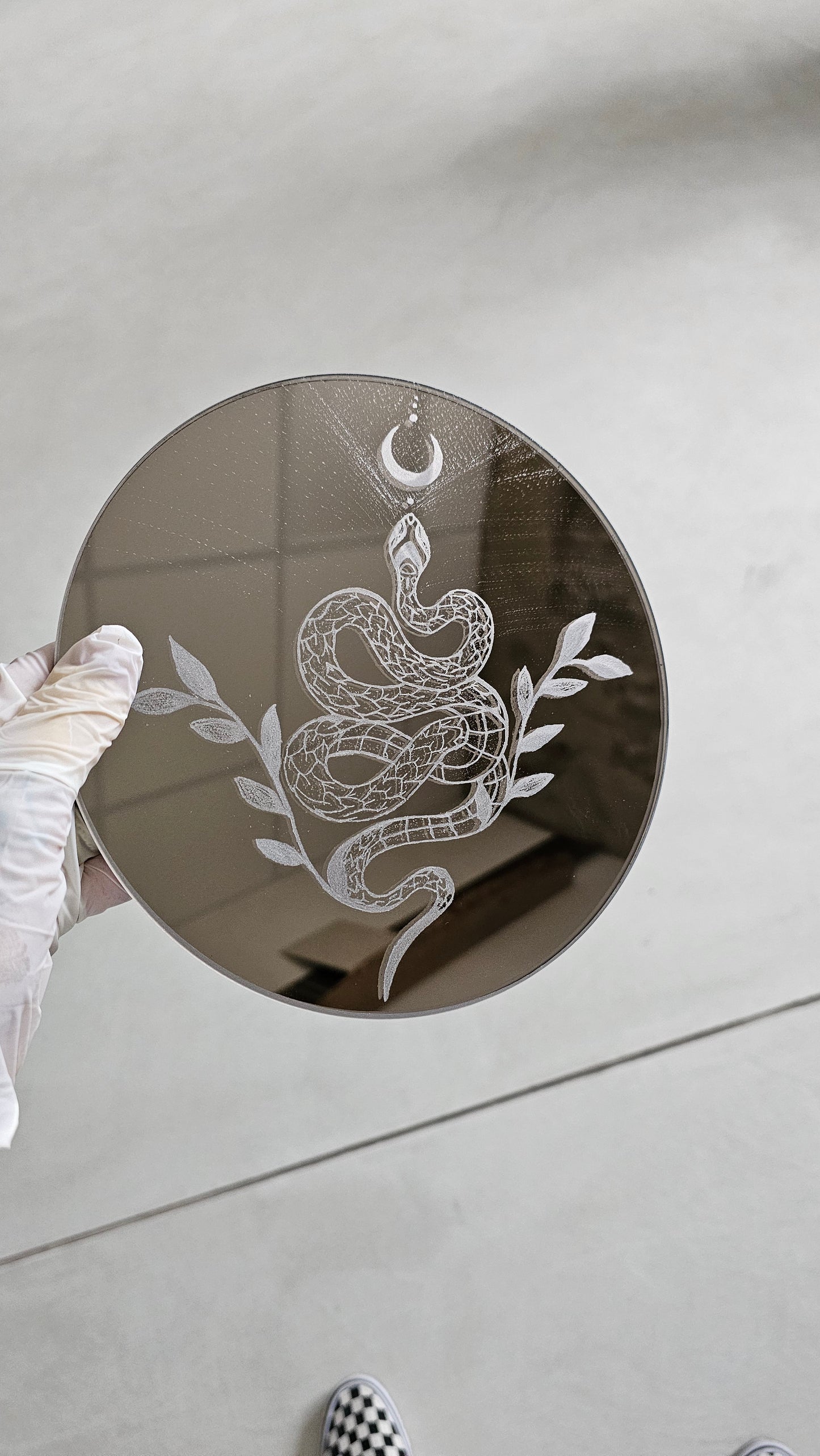 GRAVED MIRROR SNAKE